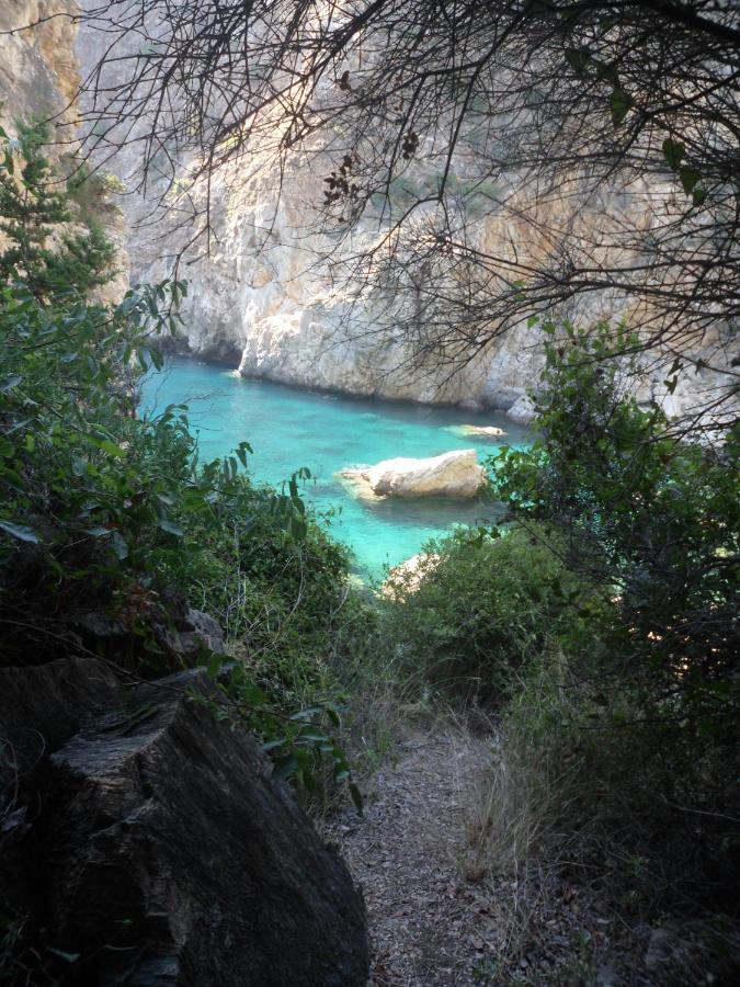Zeytinada Pansiyon Ve Goezleme Guneykoy Exteriér fotografie